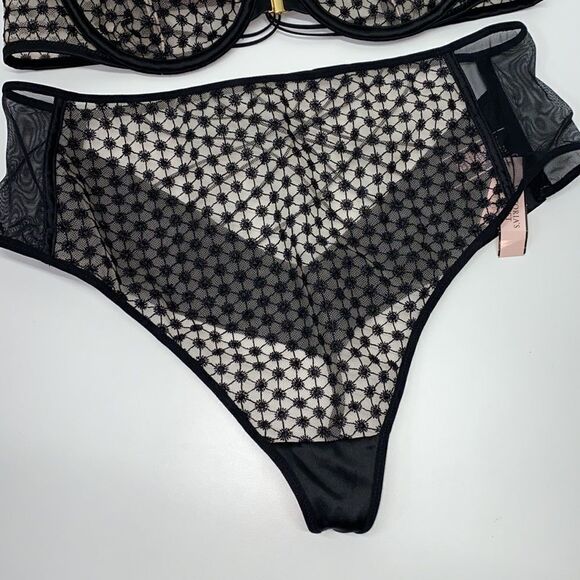 NEW VICTORIA SECRET BRA 36C PANTY Large Set - Picture 3 of 12